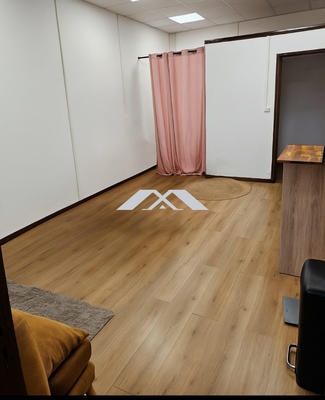 Local commercial - 34 m²