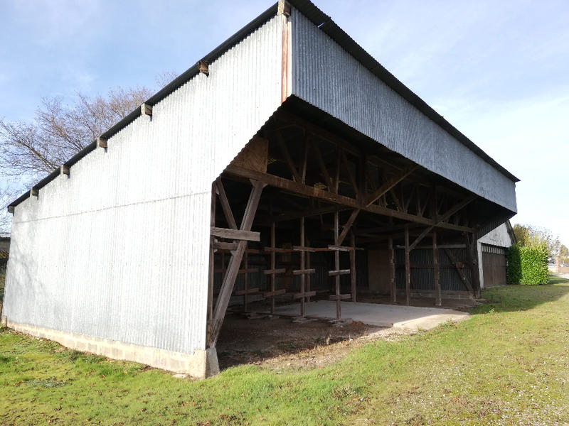 Local d'activité / Entrepôt - 150 m²