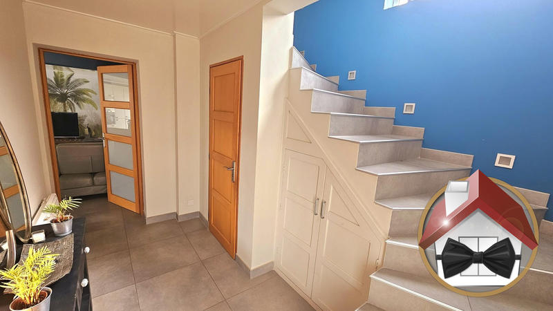 Maison - 206 m² - 5 pièces