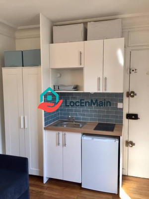 Studio - 12 m² - 1 pièce