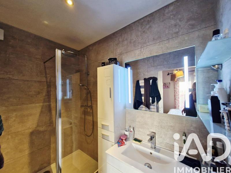 Maison - 174 m² - 8 pièces