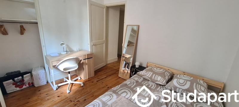 Chambre - 9 m² - 1 pièce