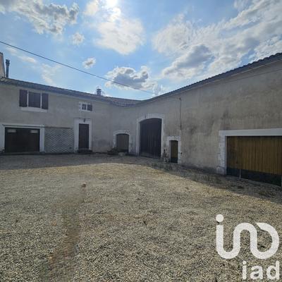 Maison de campagne - 90 m² - 3 pièces