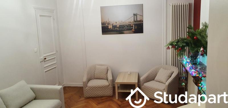 Chambre - 15 m² - 1 pièce