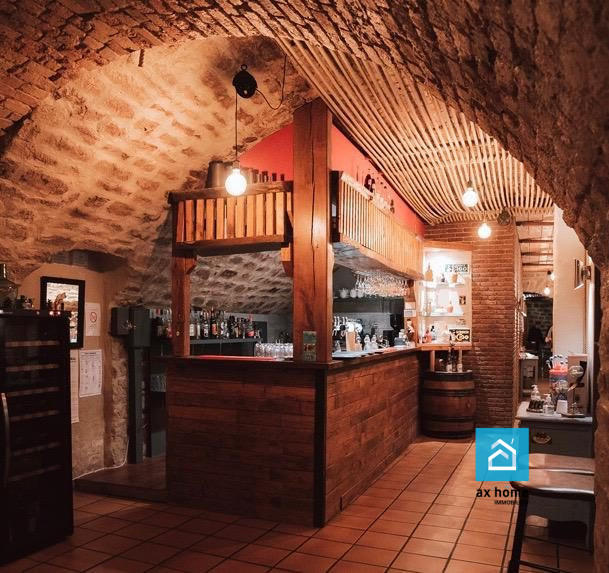 Local commercial - 358 m²