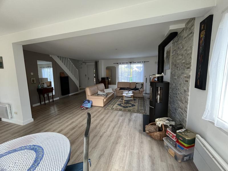 Maison contemporaine - 136 m² - 6 pièces