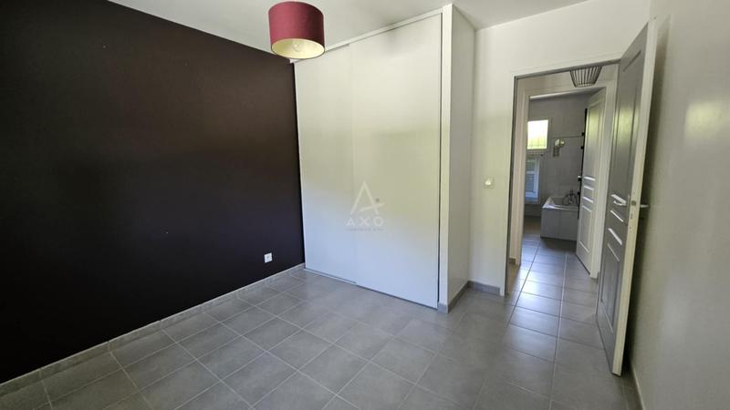 Maison - 107 m² - 6 pièces