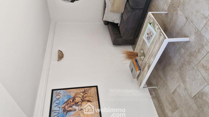 Maison - 250 m² - 11 pièces