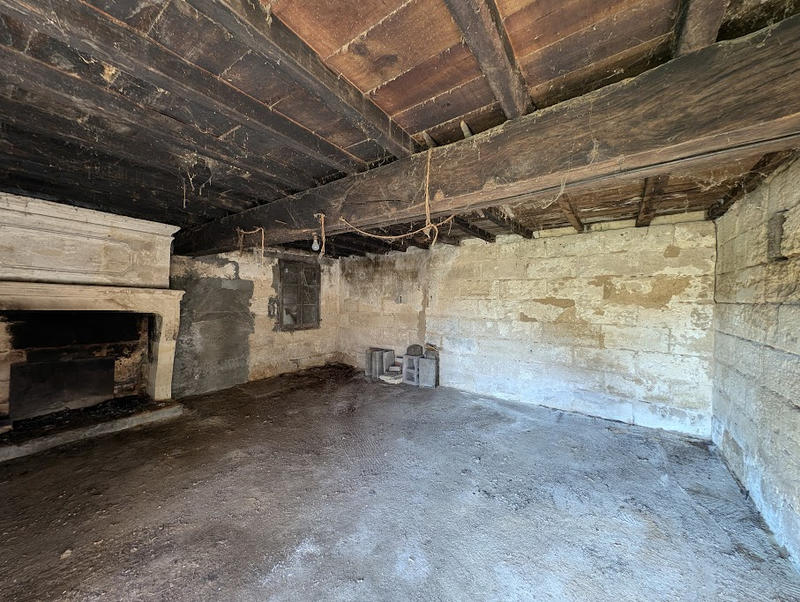 Maison - 120 m² - 15 pièces