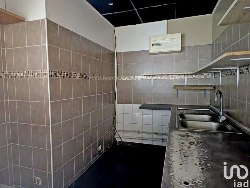 Local commercial - 61 m²