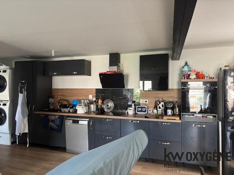 Maison - 221 m² - 9 pièces