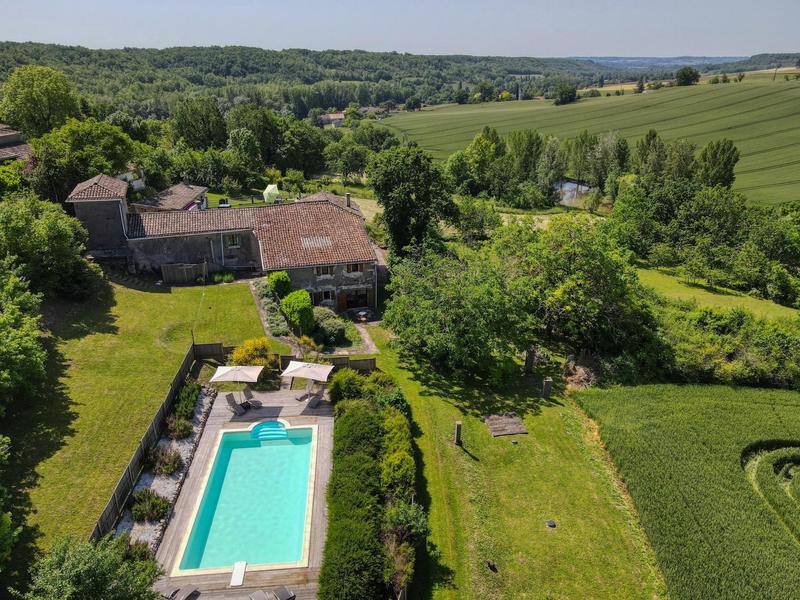 Bastide - 244 m² - 11 pièces