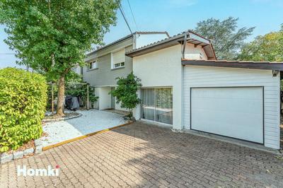 Maison - 150 m² - 7 pièces