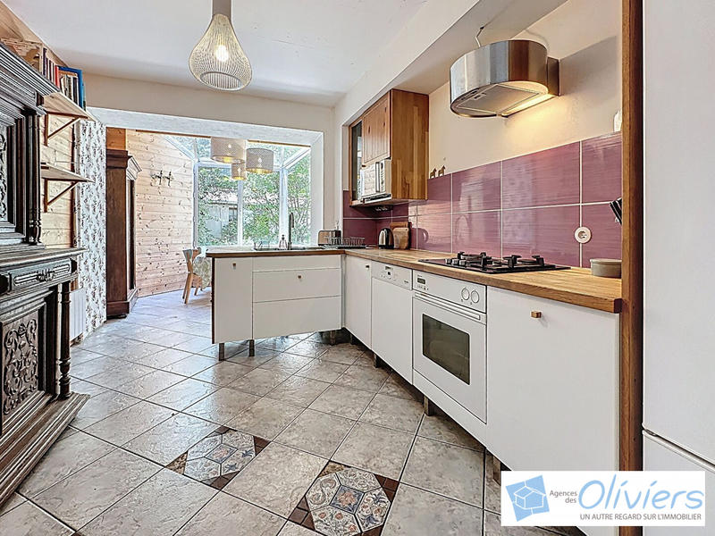 Maison - 102 m² - 5 pièces