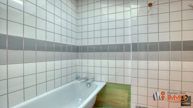 Maison - 85 m² - 5 pièces