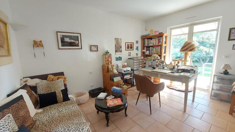 Villa - 210 m² - 6 pièces