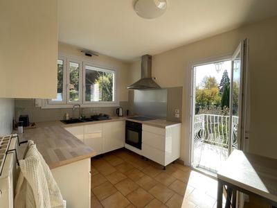 Maison - 136 m² - 6 pièces