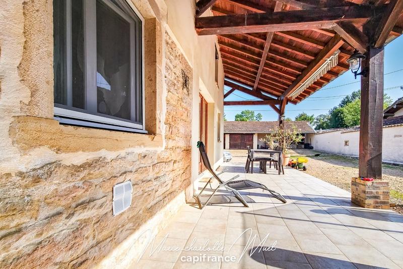 Maison - 111 m² - 4 pièces