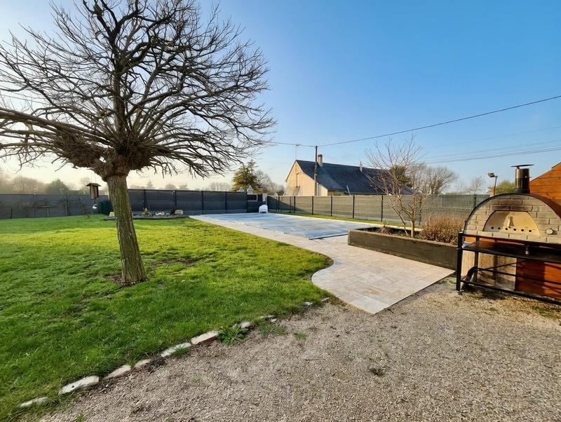 Maison traditionnelle - 183 m² - 7 pièces