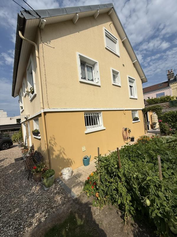 Maison - 100 m² - 4 pièces