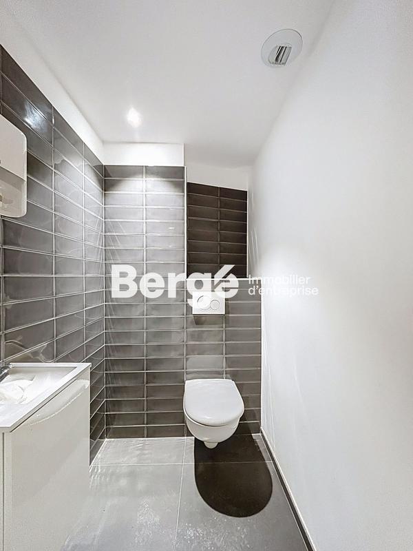 Local commercial - 255 m²