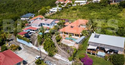 Maison - 165 m² - 6 pièces