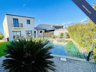 Maison - 104 m² - 4 pièces