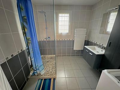 Maison - 82 m² - 4 pièces