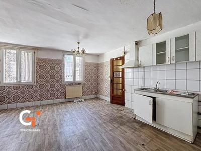 Maison - 106 m² - 6 pièces