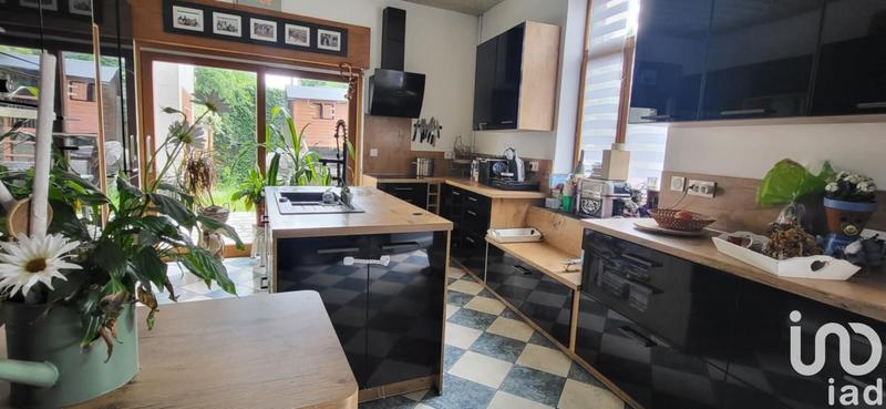 Maison - 185 m² - 8 pièces