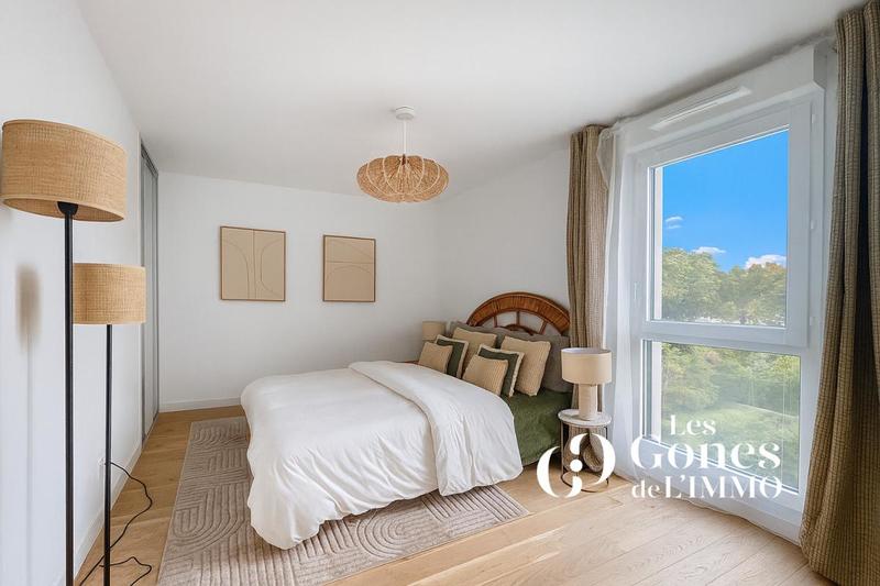 Appartement - 117 m² - 5 pièces