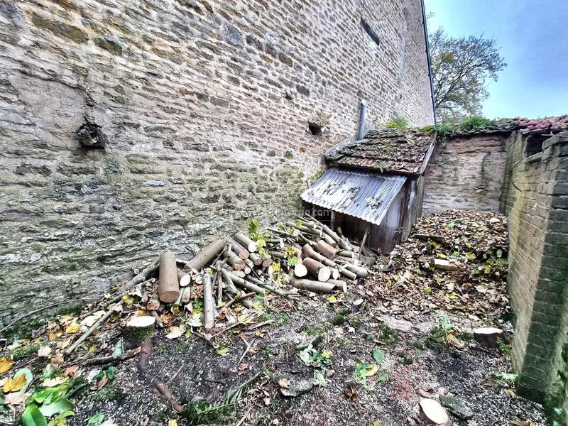 Maison - 96 m² - 3 pièces