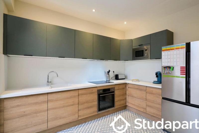 Chambre - 11 m² - 1 pièce