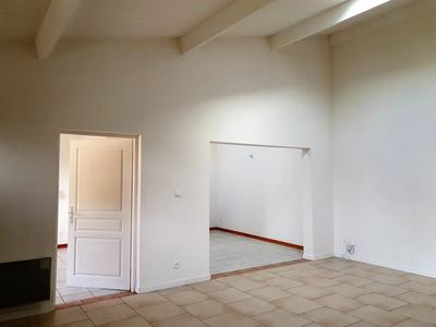 Maison - 147 m² - 7 pièces