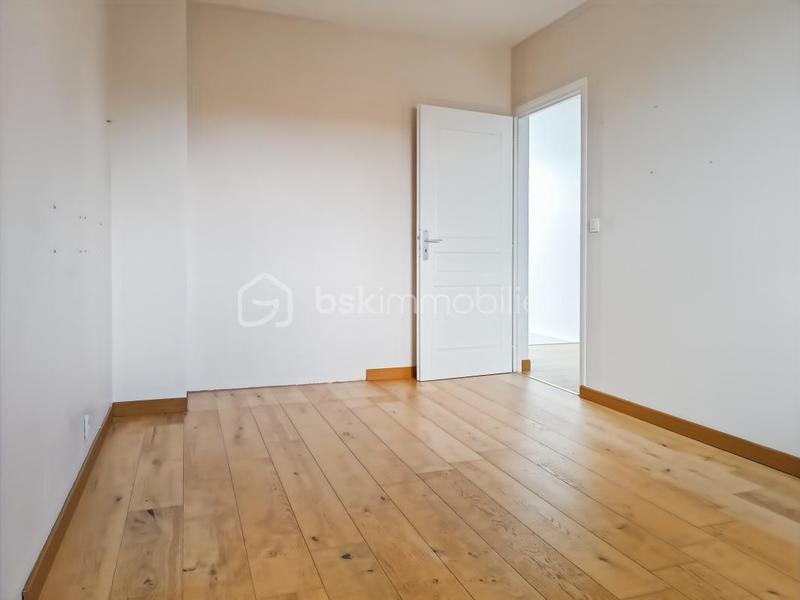 Maison - 123 m² - 6 pièces
