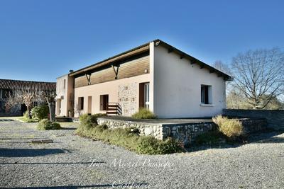 Maison - 107 m² - 5 pièces