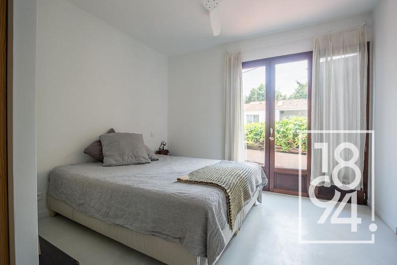 Villa - 234 m² - 7 pièces