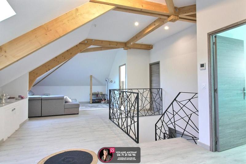 Maison - 364 m² - 9 pièces