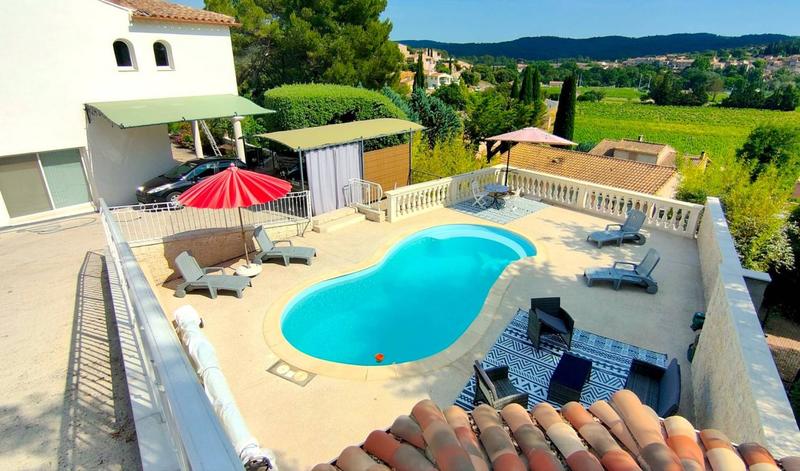 Villa - 150 m² - 6 pièces