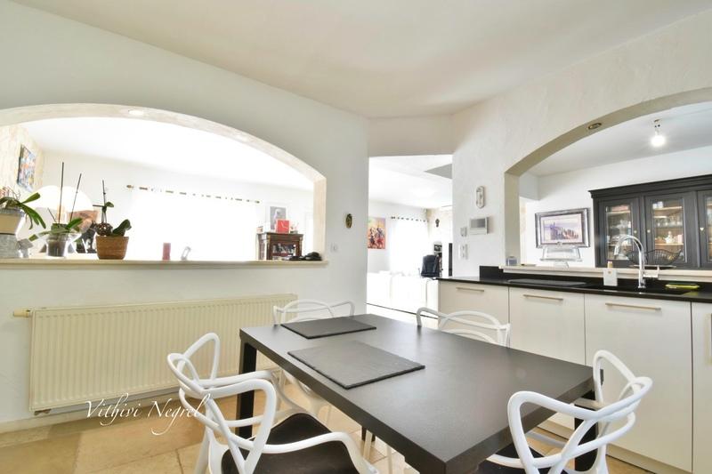 Maison - 150 m² - 5 pièces