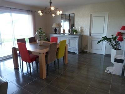 Maison - 150 m² - 4 pièces