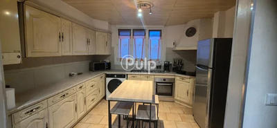 Maison - 83 m² - 4 pièces