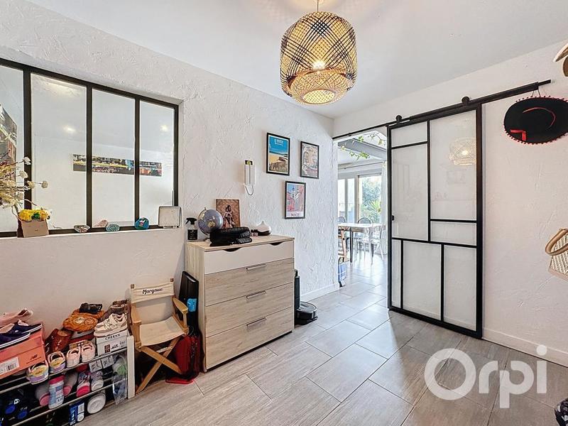 Appartement - 86 m² - 3 pièces