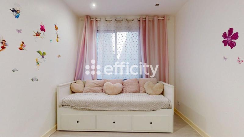 Appartement - 122 m² - 5 pièces