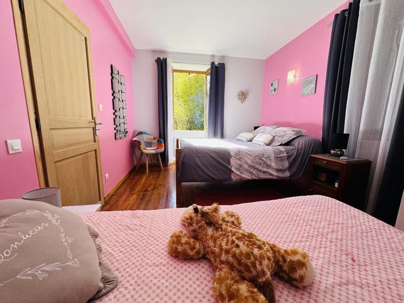 Maison en pierre - 95 m² - 5 pièces