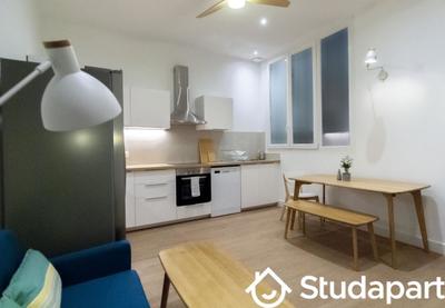 Chambre - 25 m² - 1 pièce