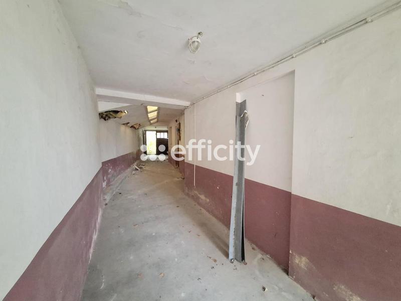 Maison - 153 m² - 9 pièces