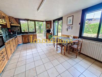 Maison - 153 m² - 7 pièces