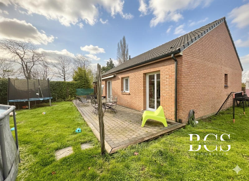 Maison - 77 m² - 6 pièces