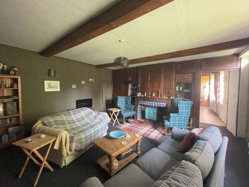 Maison - 160 m² - 8 pièces